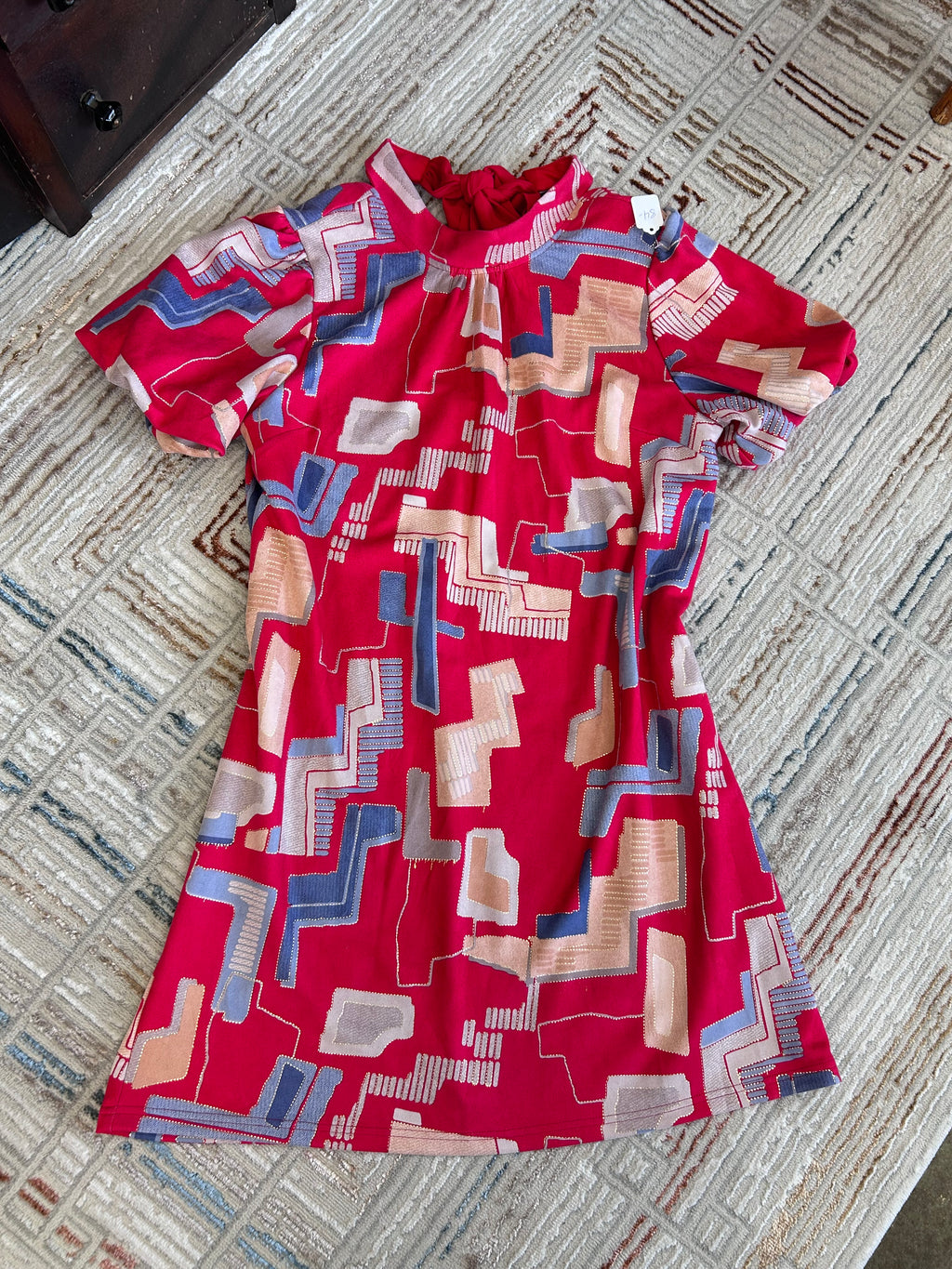 VOY Geometric Retro Print Dress