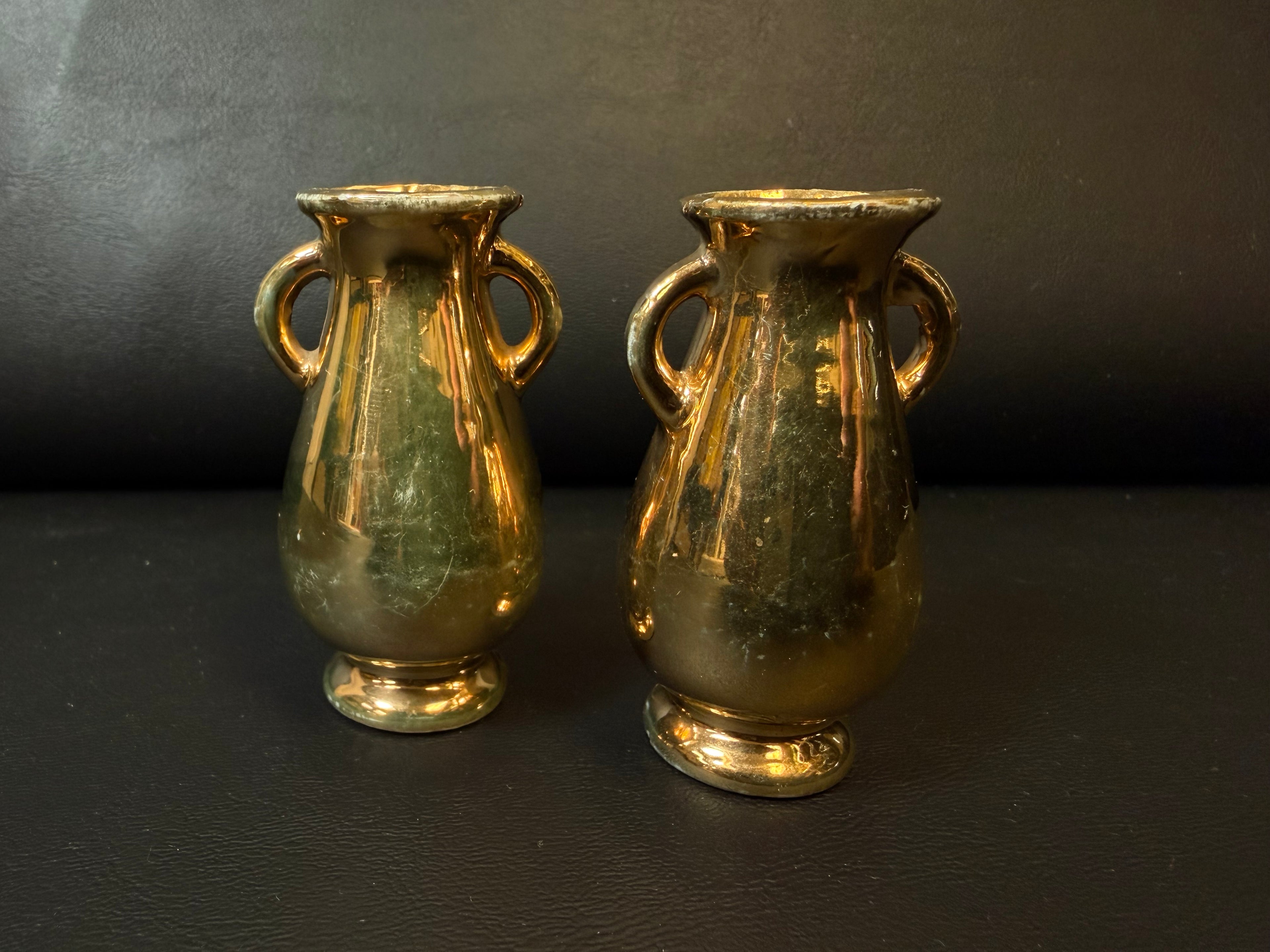 Vintage Gold-Toned Amphora Bud Vases – Set of 2