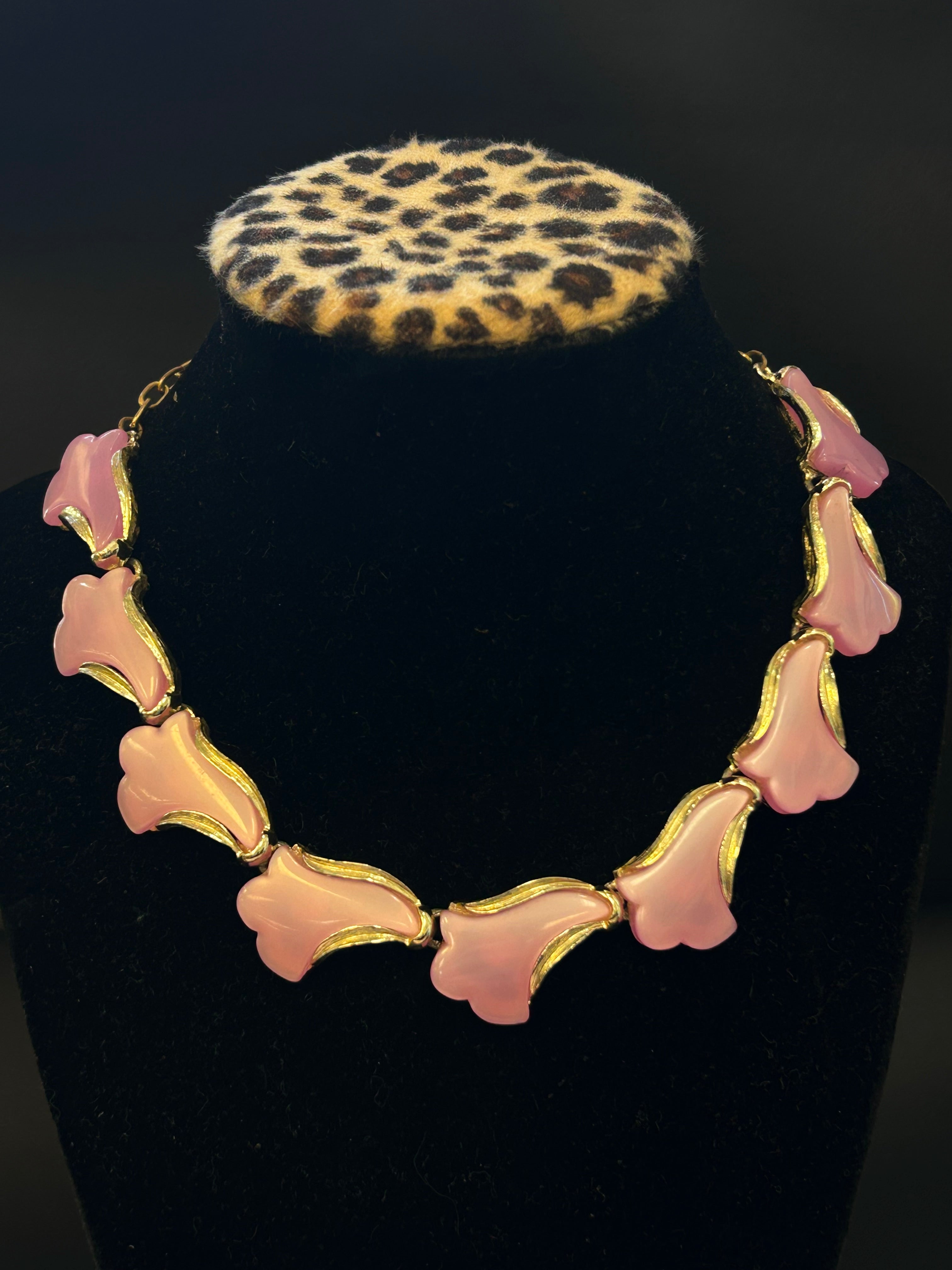 Vintage 1950s Pink Moonglow Lucite Floral Necklace