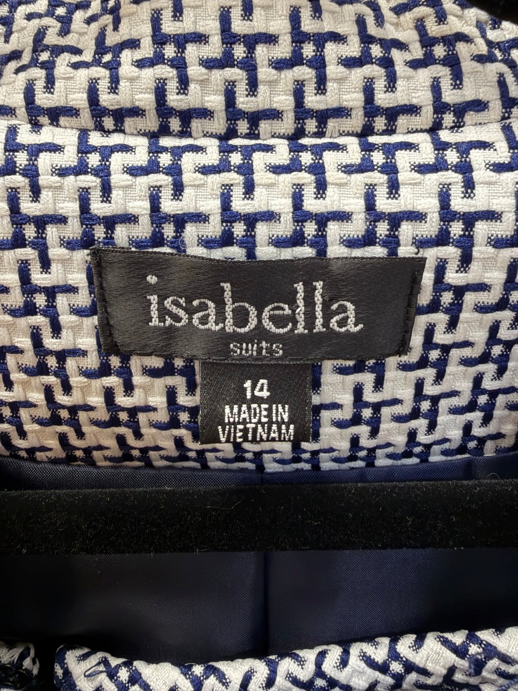 Isabella suits