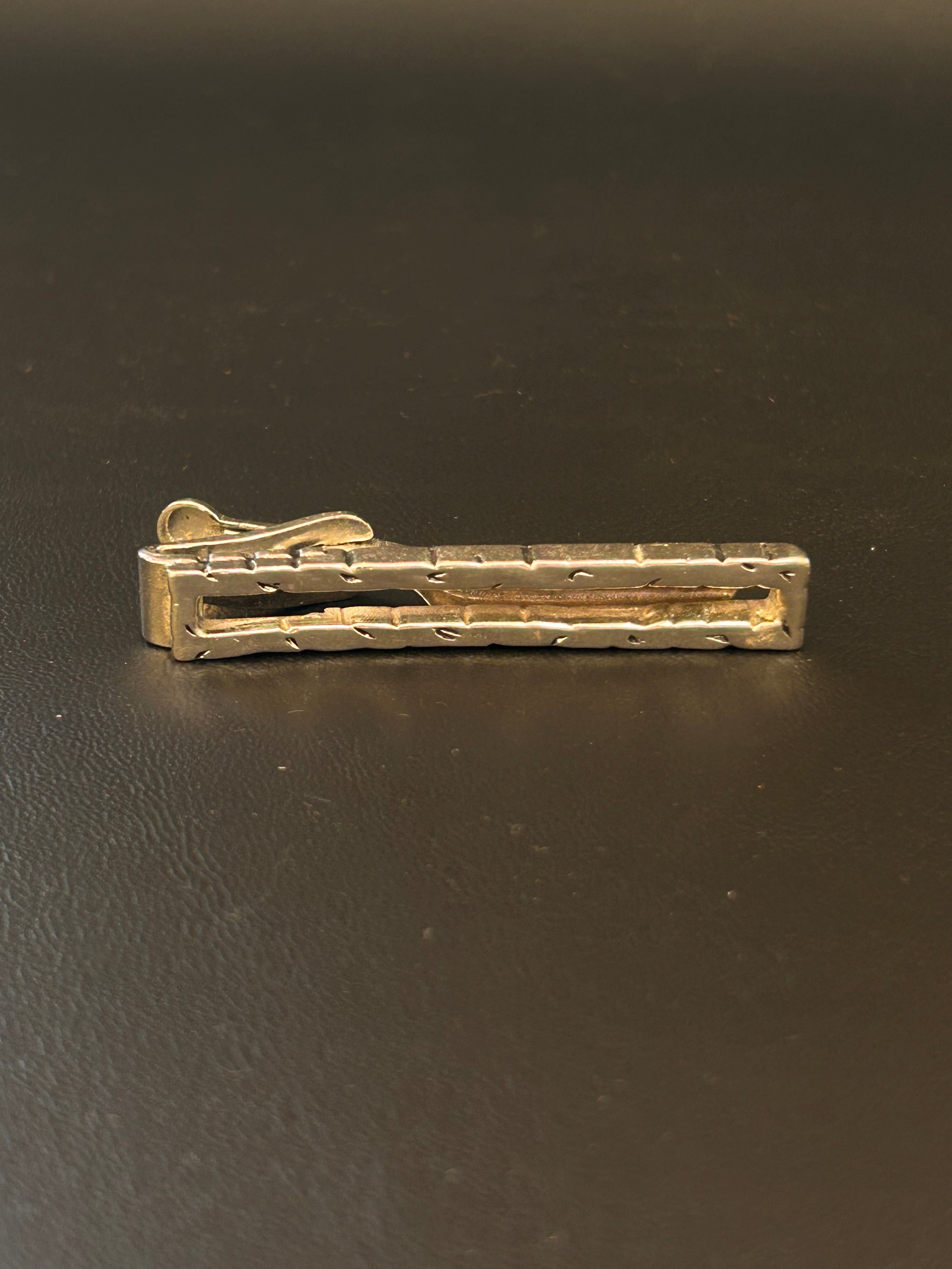 Vintage Swank Silver-Tone Textured Tie Bar