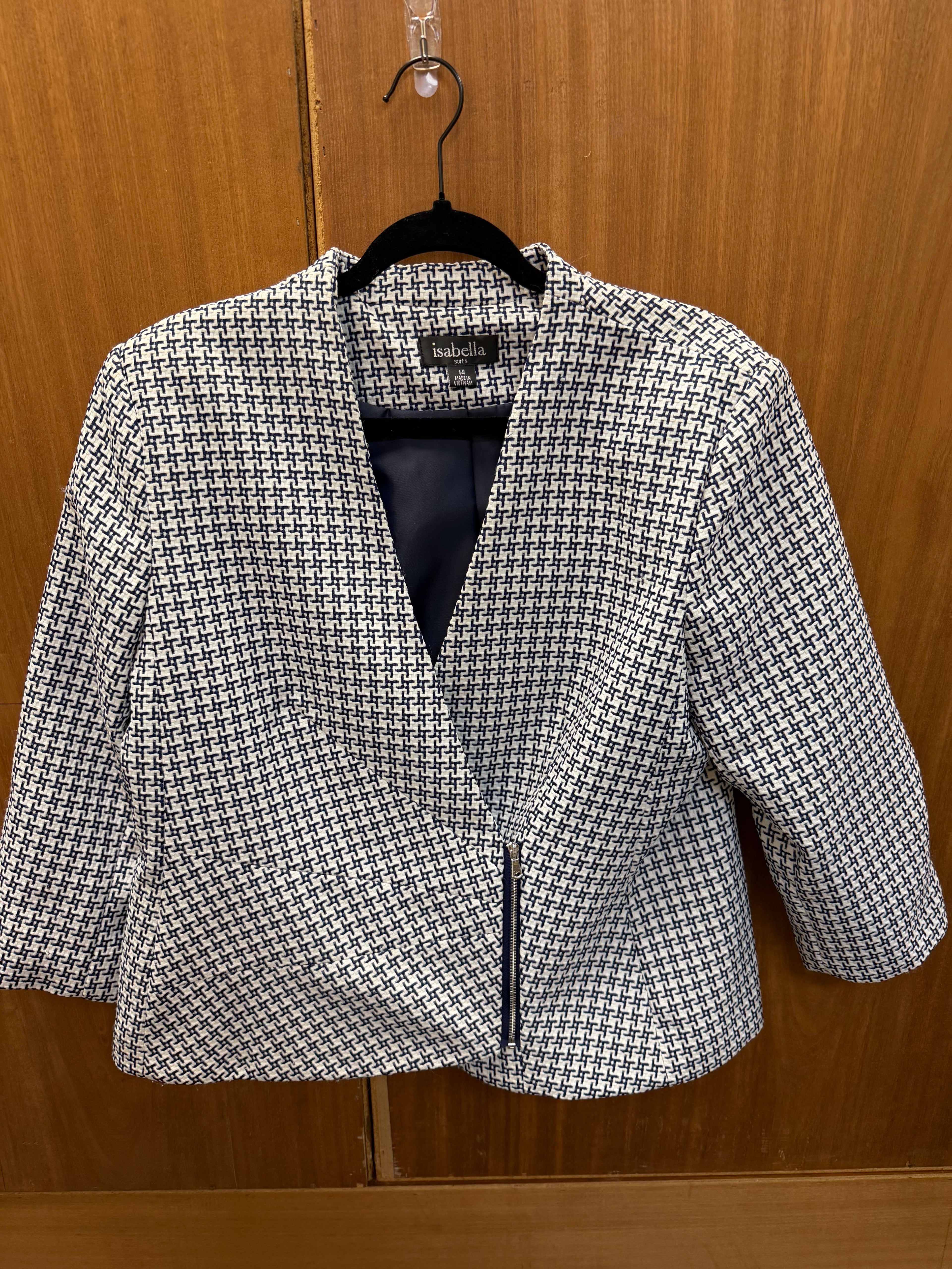 Isabella suits