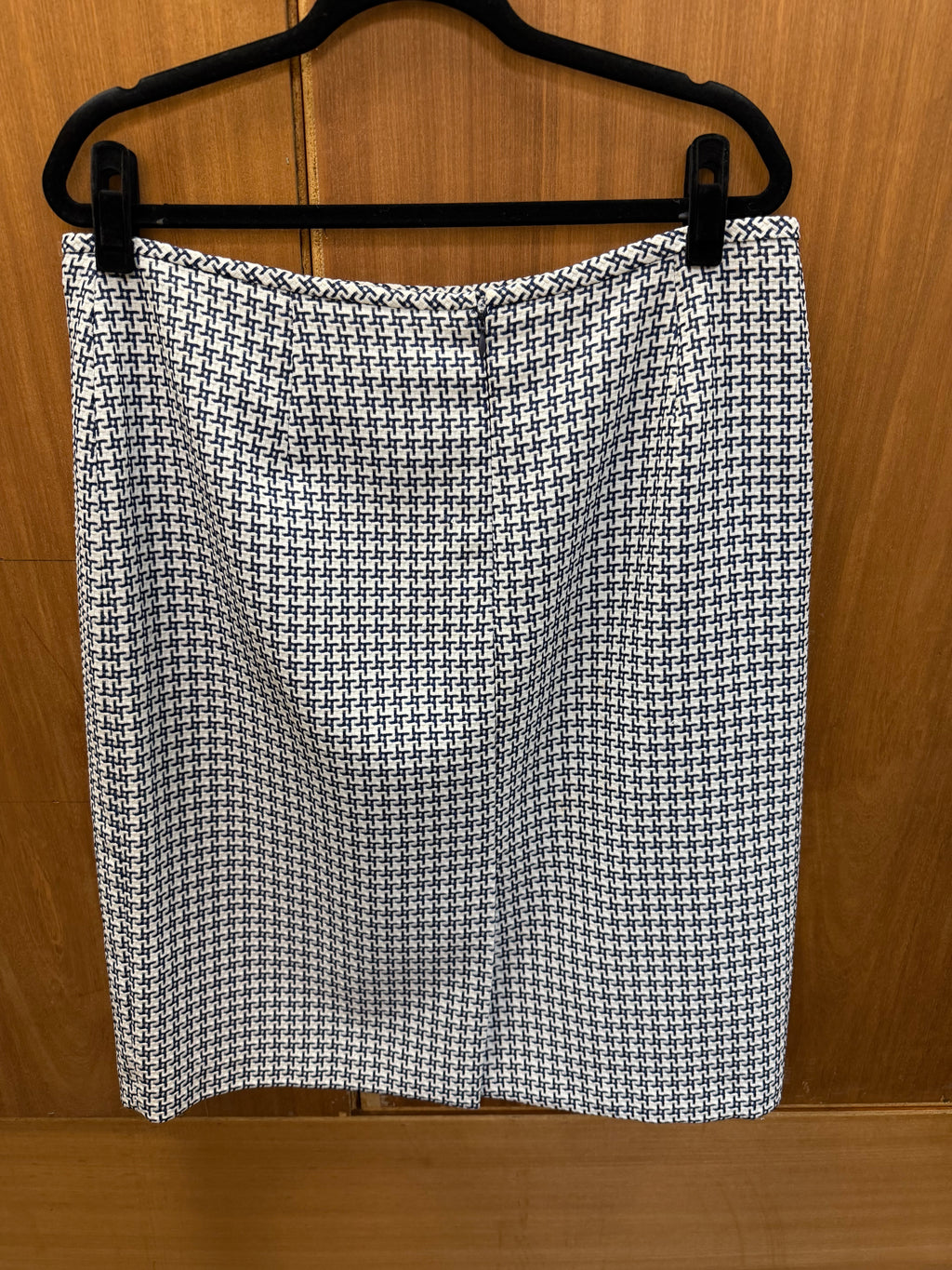 Isabella suits