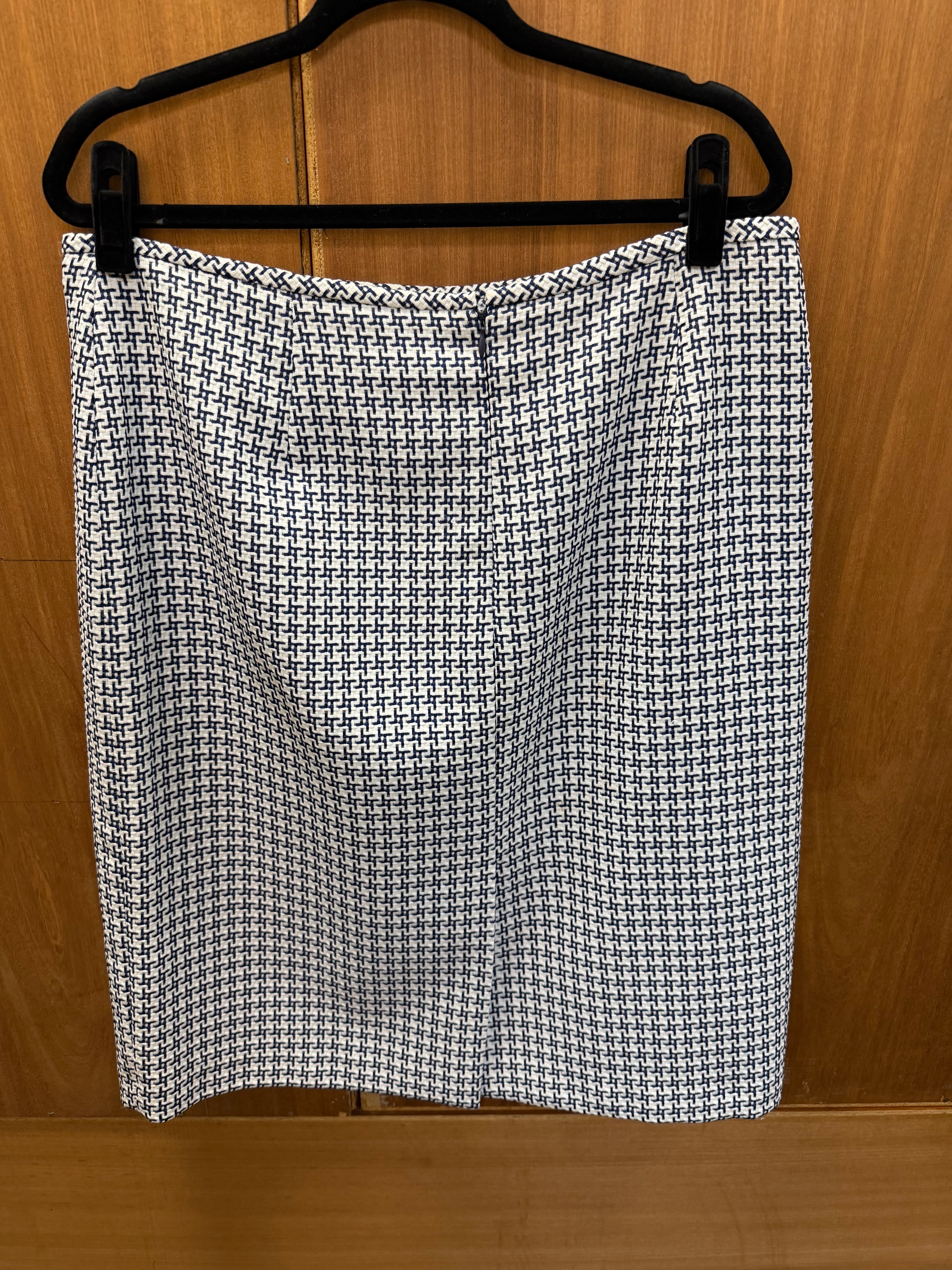 Isabella suits