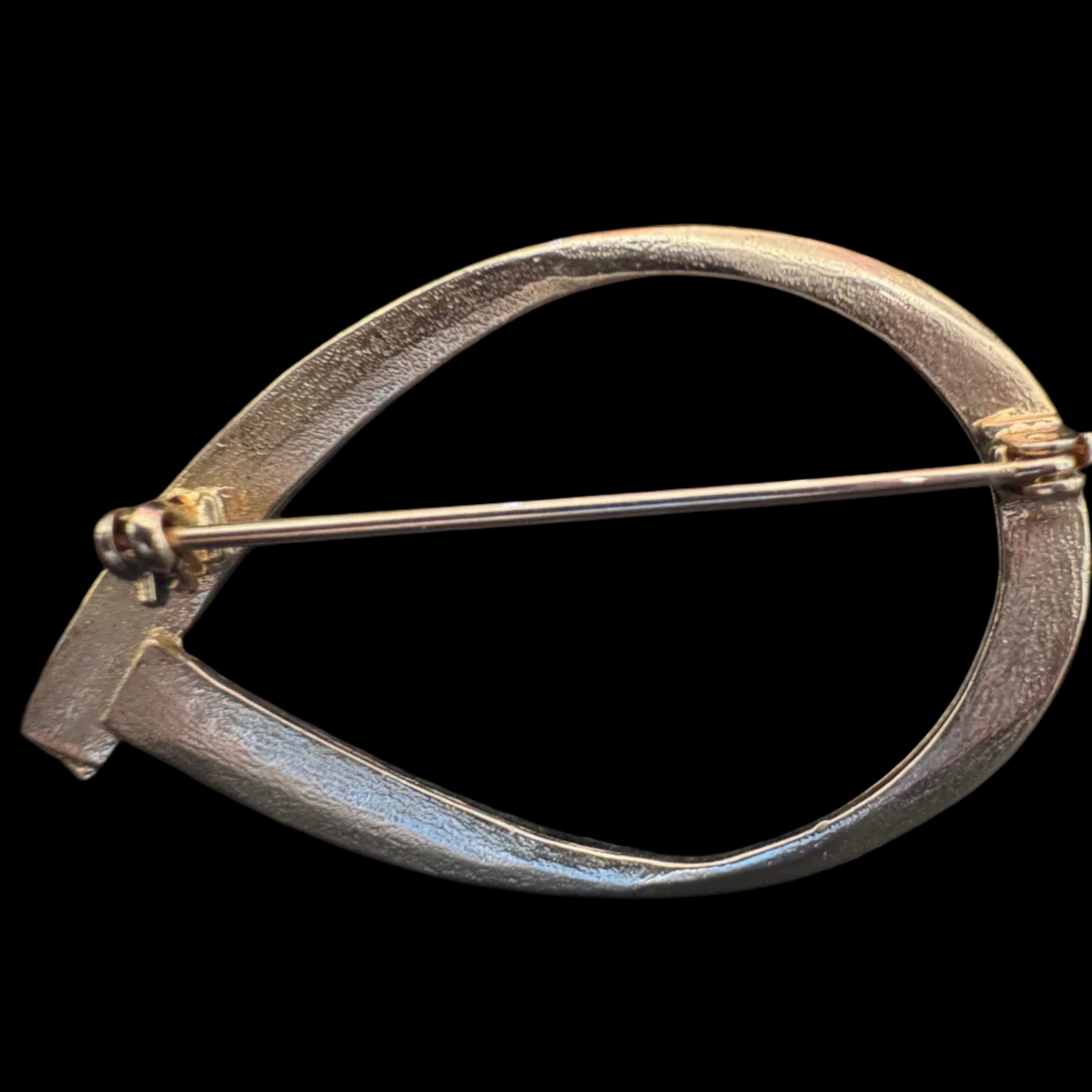 Vintage Modernist Teardrop Brooch